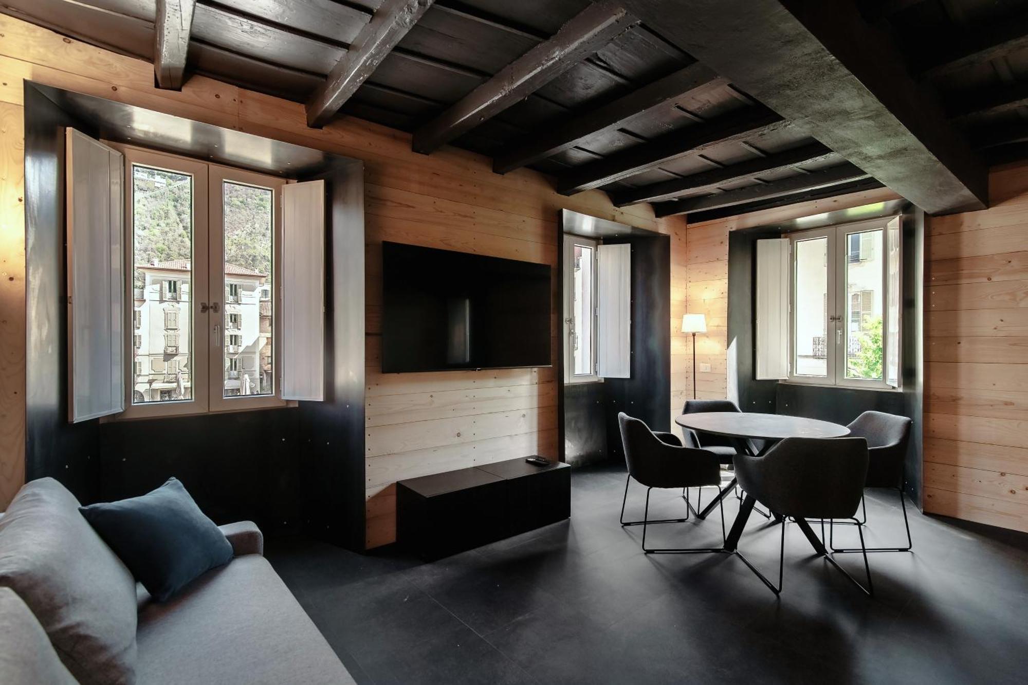 Fitzgerald Building - The House Of Travelers Apartment โกโม ห้อง รูปภาพ